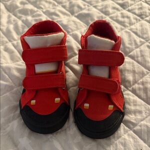 Cat & Jack Fire truck high top shoes, size 7